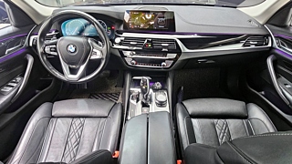 BMW 5-SERIES G30 2019