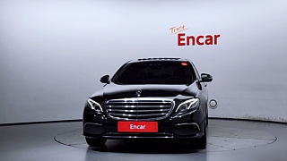 MERCEDES BENZ E-CLASS W213 2017