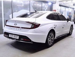 HYUNDAI SONATA DN8 2021