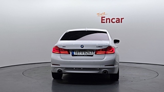 BMW 5-SERIES G30 2018