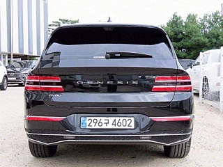 GENESIS GV80 2025