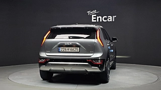 KIA NIRO 2023