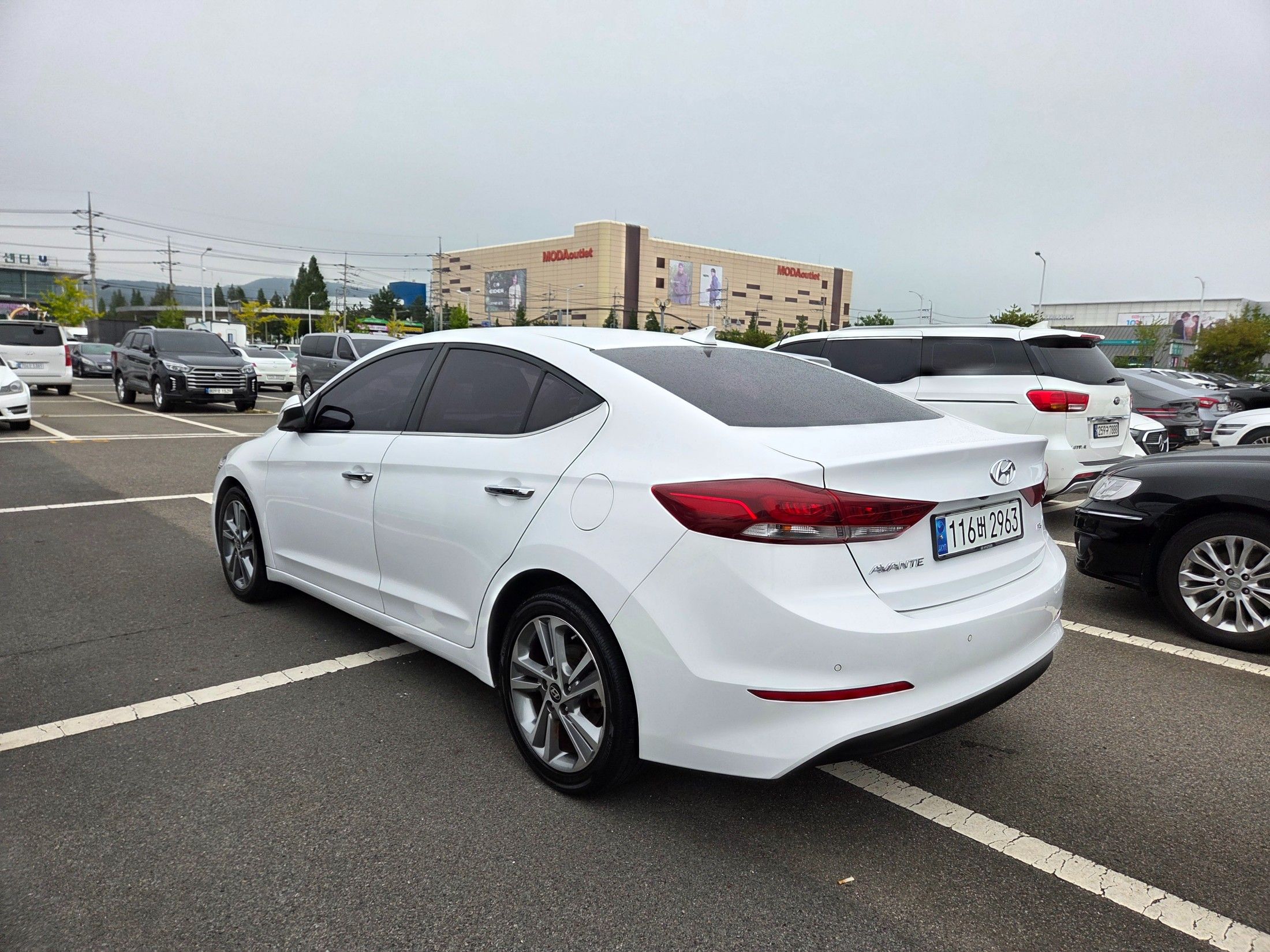 HYUNDAI AVANTE AD 2017