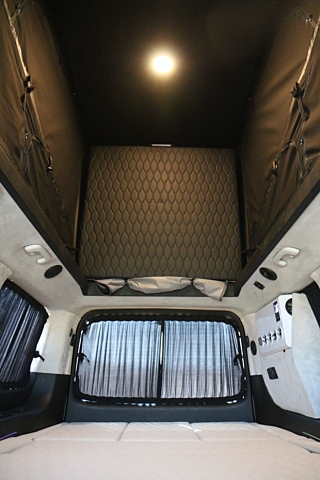 HYUNDAI STARIA 2021