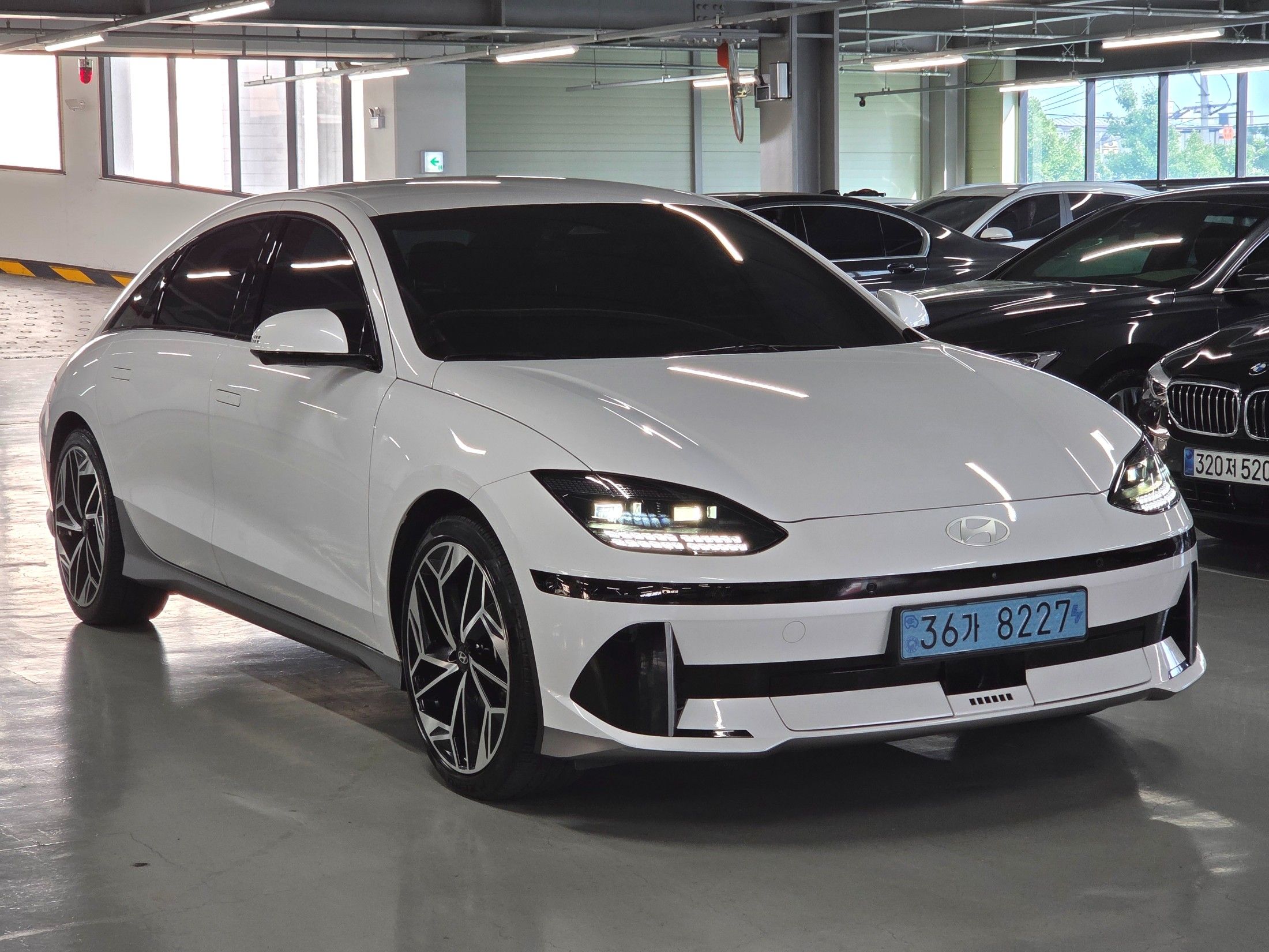 HYUNDAI IONIQ6 2022