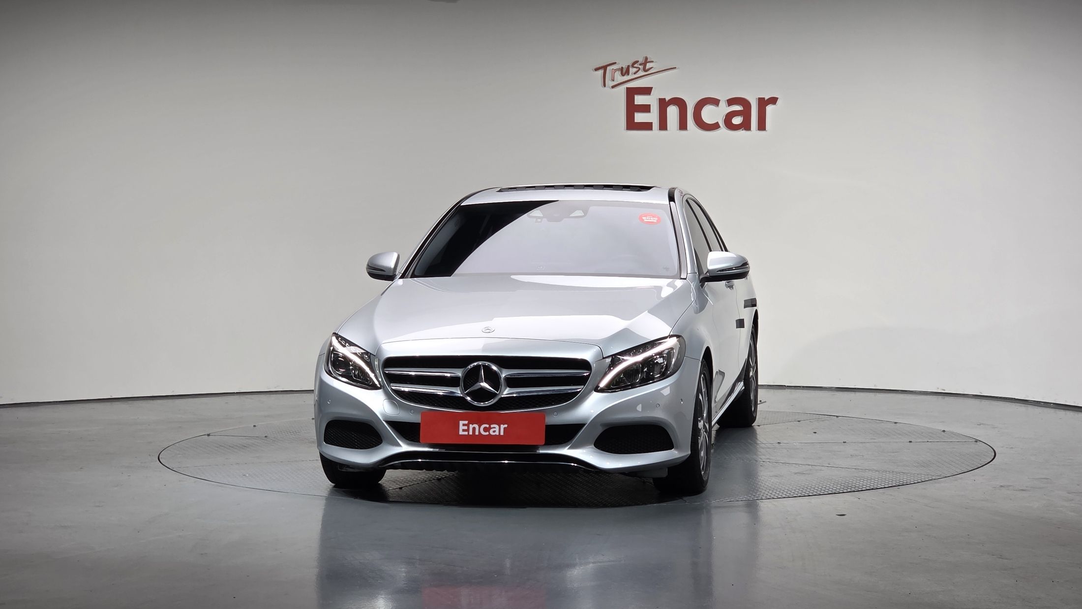 MERCEDES BENZ C-CLASS W205 2016