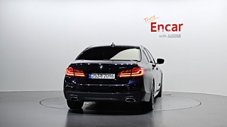 BMW 5-SERIES G30 2020