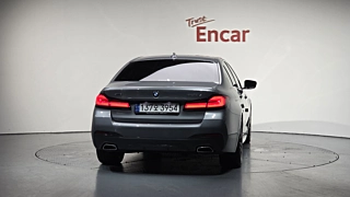 BMW 5-SERIES G30 2023