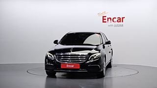 MERCEDES BENZ E-CLASS W213 2020