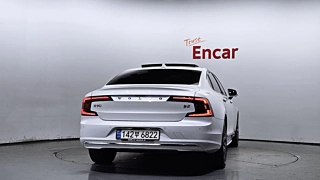 VOLVO S90 2021