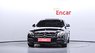 MERCEDES BENZ E-CLASS W213 2020