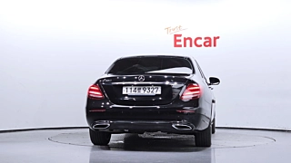 MERCEDES BENZ E-CLASS W213 2020