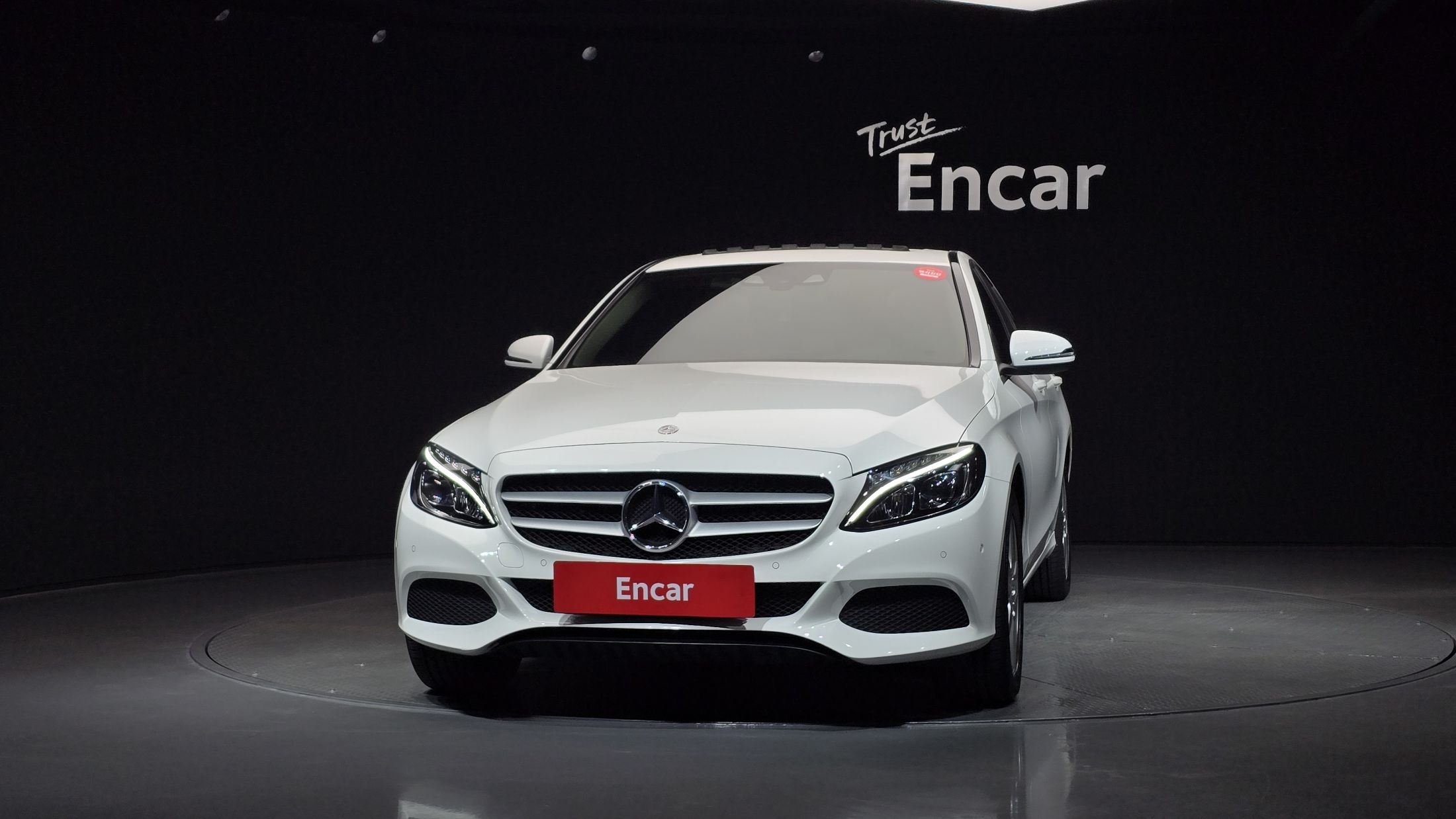 MERCEDES BENZ C-CLASS W205 2016
