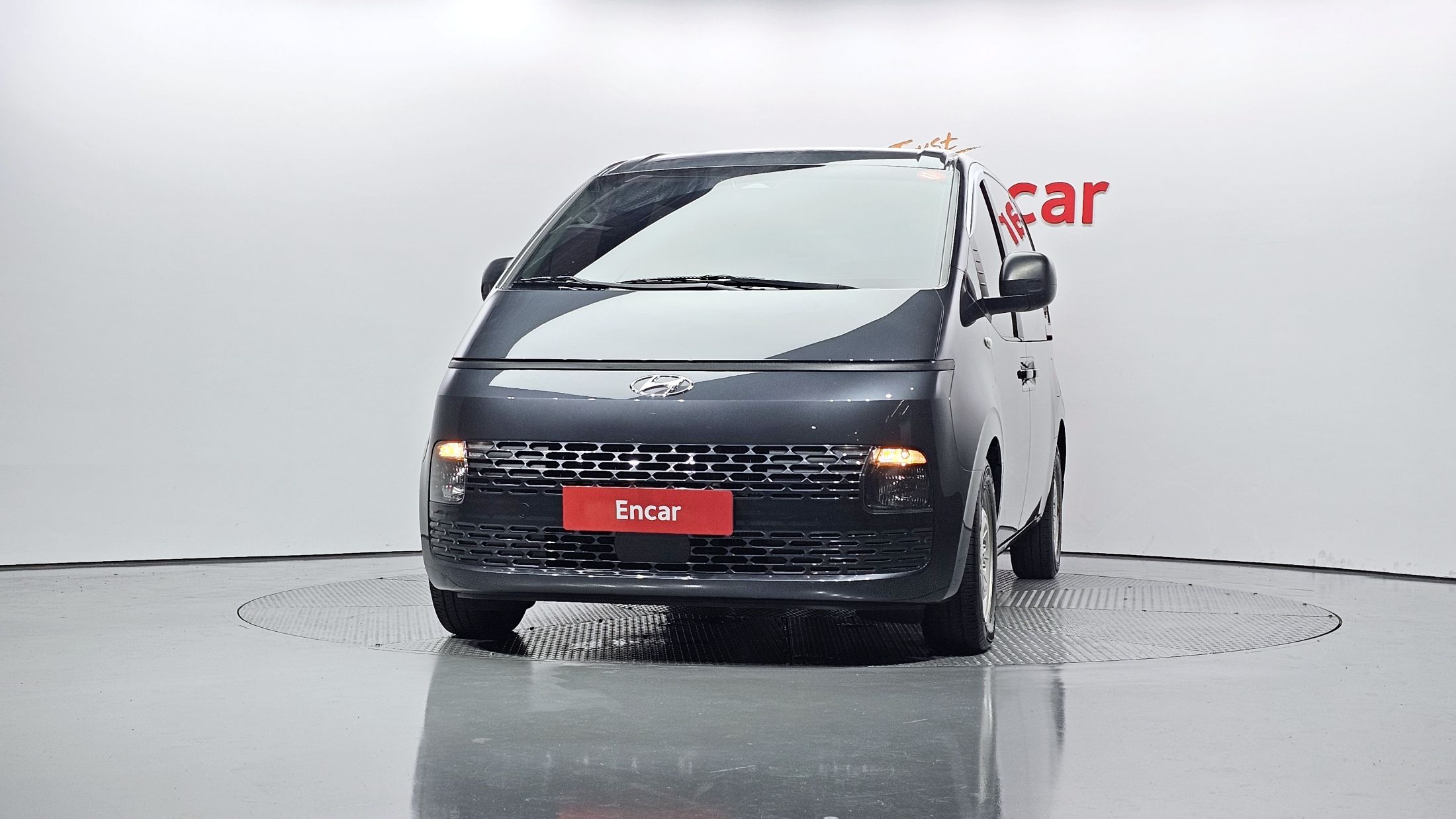 HYUNDAI STARIA 2021