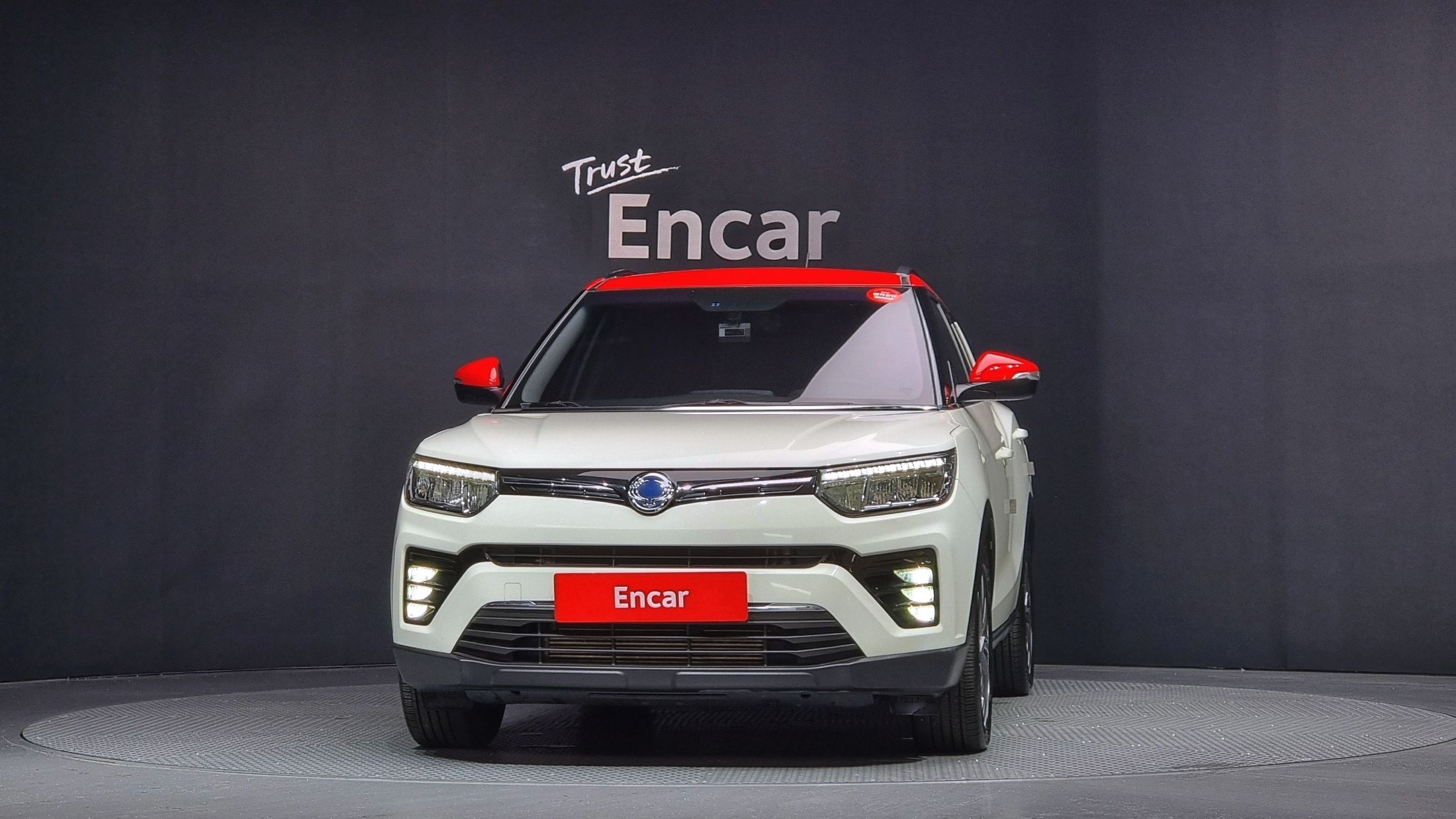 SSANGYONG TIVOLI VERY NEW 2019