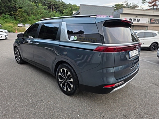 KIA CARNIVAL 2021
