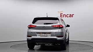 HYUNDAI TUCSON 2016