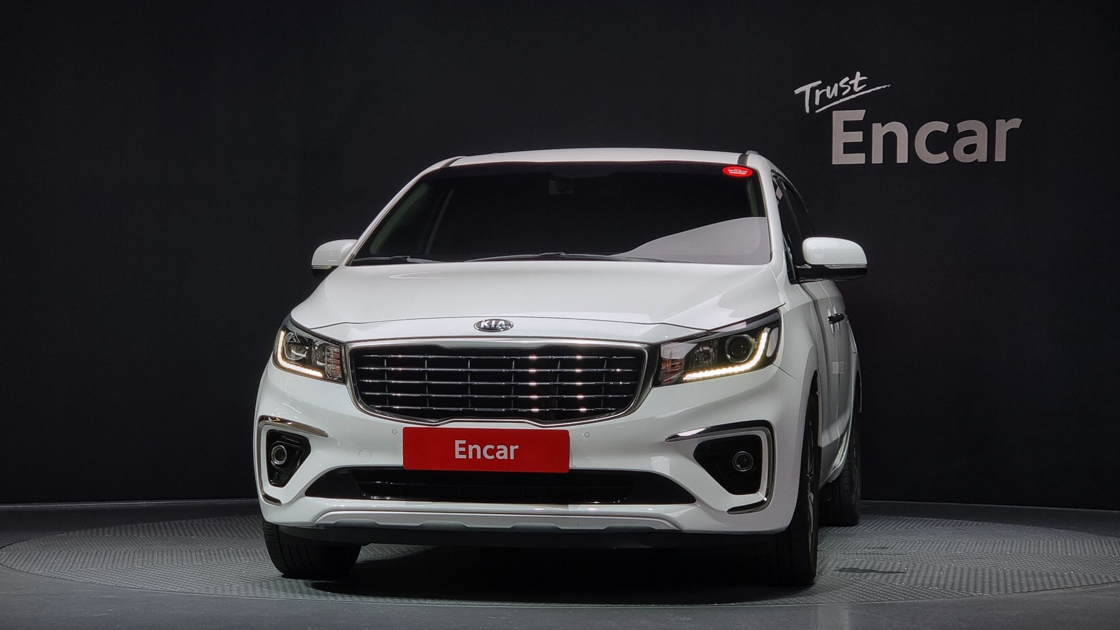 KIA CARNIVAL 2019
