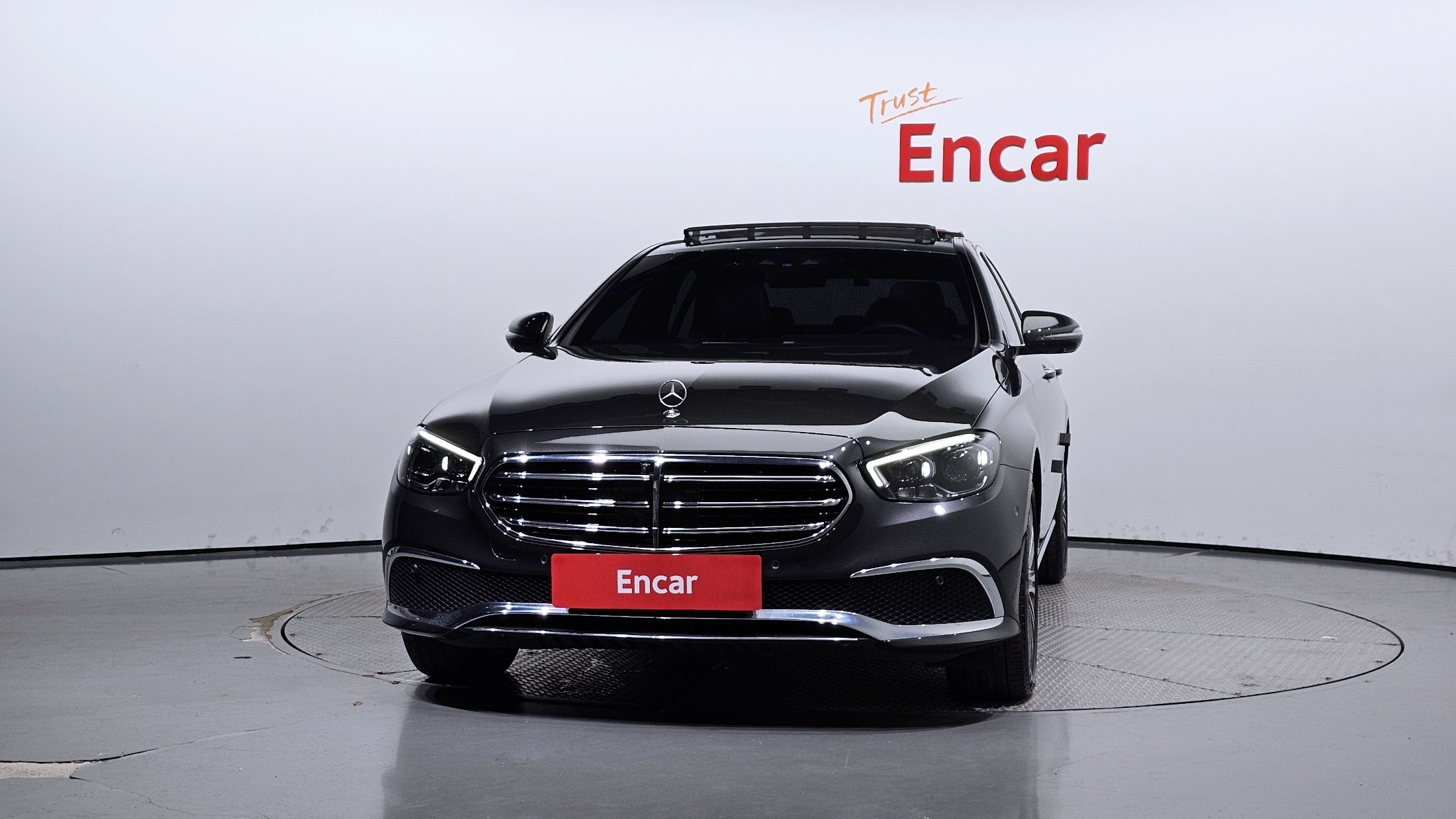 MERCEDES BENZ E-CLASS W213 2021