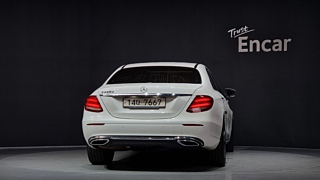 MERCEDES BENZ E-CLASS W213 2016