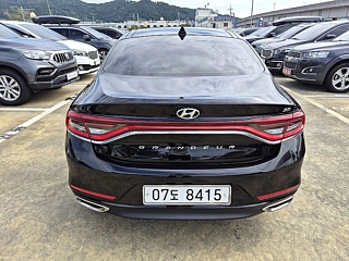 HYUNDAI GRANDEUR IG 2018