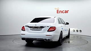 MERCEDES BENZ E-CLASS W213 2016