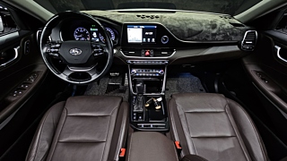 HYUNDAI GRANDEUR IG 2017
