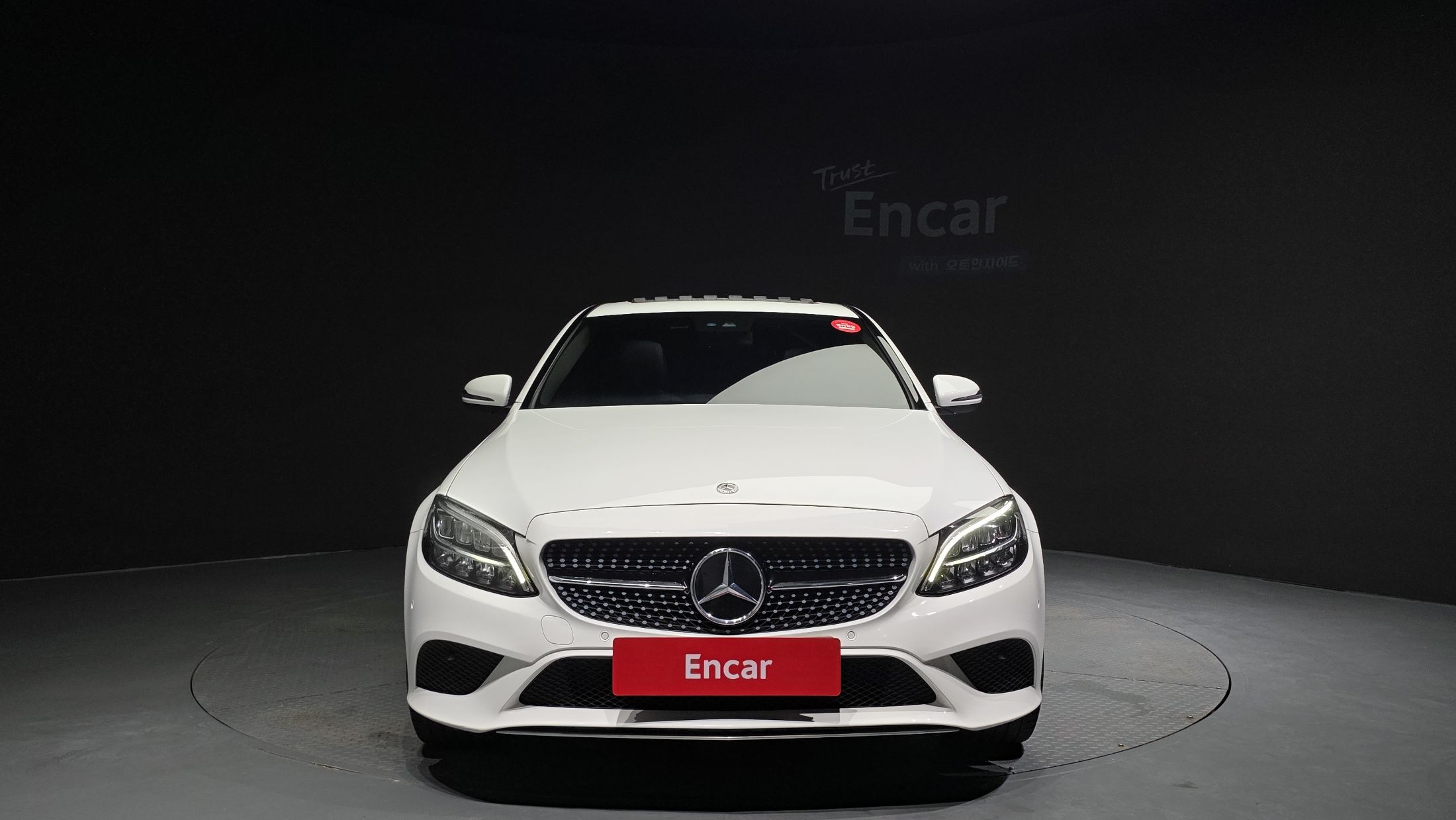 MERCEDES BENZ C-CLASS W205 2020