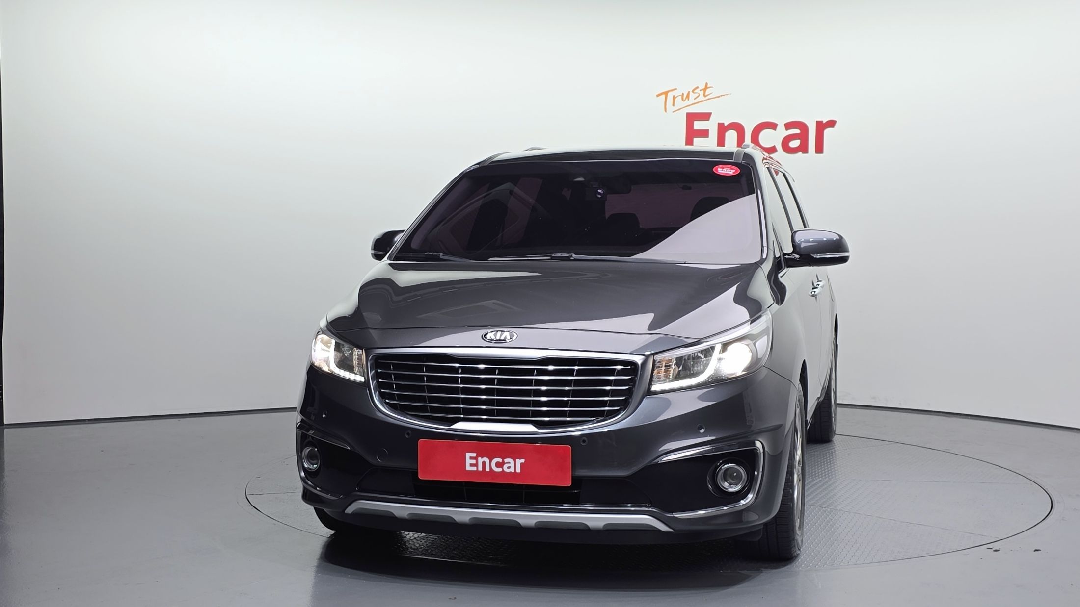 KIA CARNIVAL 2017