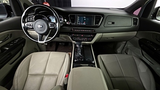 KIA CARNIVAL 2017