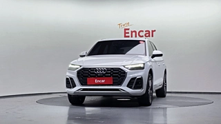 AUDI Q5 FY 2022