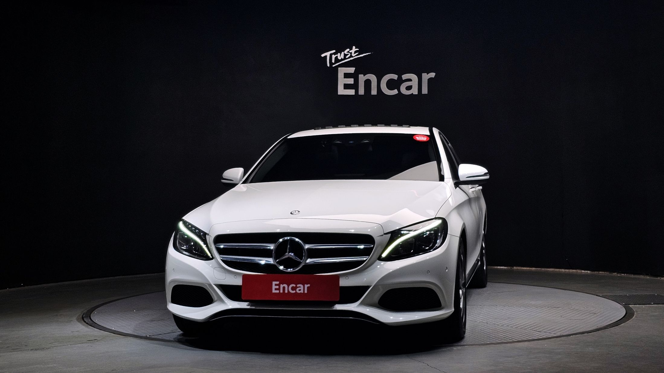 MERCEDES BENZ C-CLASS W205 2016