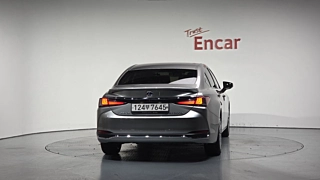 LEXUS ES300H 2021