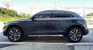 AUDI Q5 FY 2022