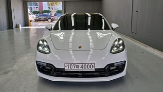 PORSCHE PANAMERA 971 2020