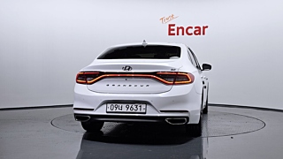HYUNDAI GRANDEUR IG 2017