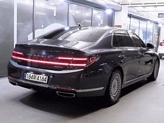 GENESIS G90 2019