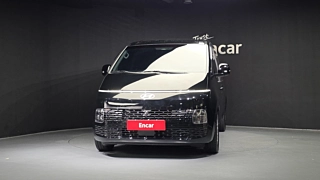 HYUNDAI STARIA 2024