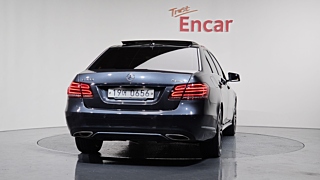 MERCEDES BENZ E-CLASS W212 2016