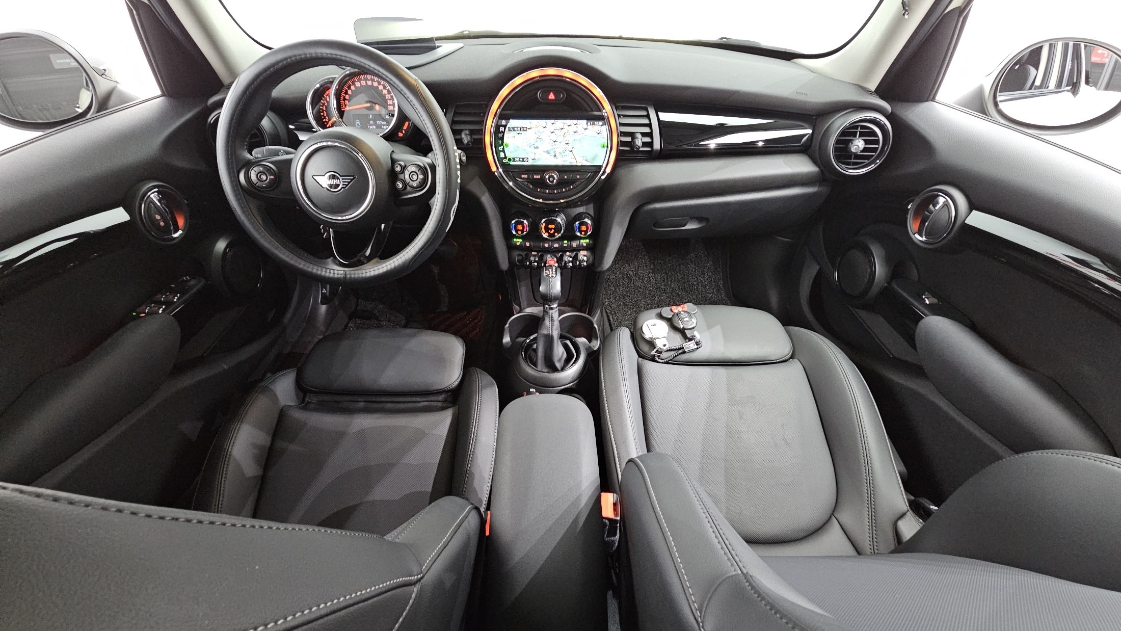 MINI COOPER 2019