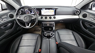 MERCEDES BENZ E-CLASS W213 2017
