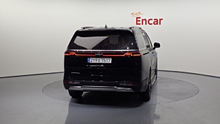 KIA CARNIVAL 2023