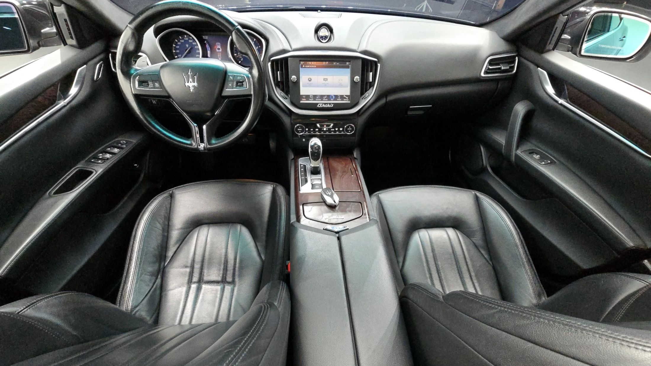 MASERATI GHIBLI 2014