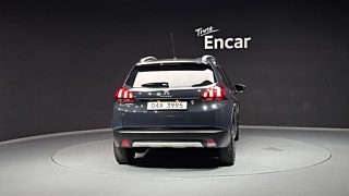 PEUGEOT 2008 2019