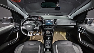 PEUGEOT 2008 2019