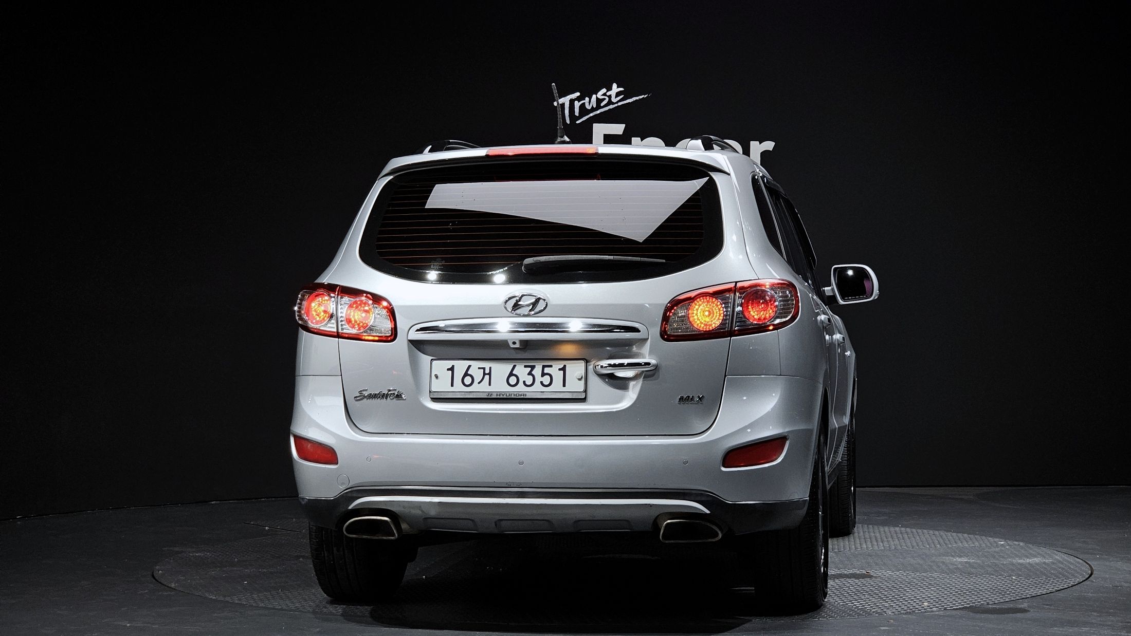 HYUNDAI SANTAFE CM 2011