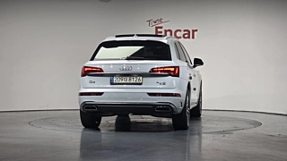 AUDI Q5 FY 2021