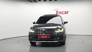 VOLKSWAGEN TIGUAN 2021