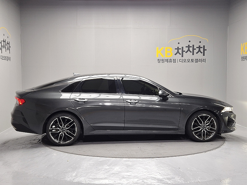 KIA K5 2022