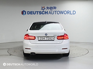 BMW 3-SERIES F30 2017
